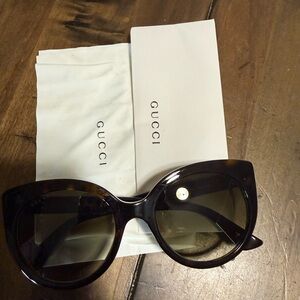 Gucci Women's Tortoise Shell Sunglasses